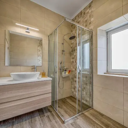 Villa Moradia Messines *